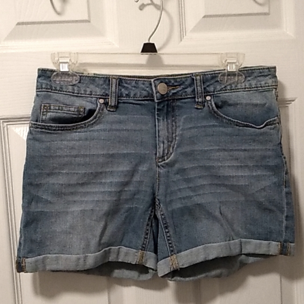 Lauren Conrad rolled denim shorts